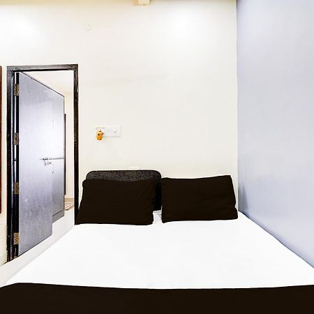 Nagananda Residency Hotell Bangalore Exteriör bild