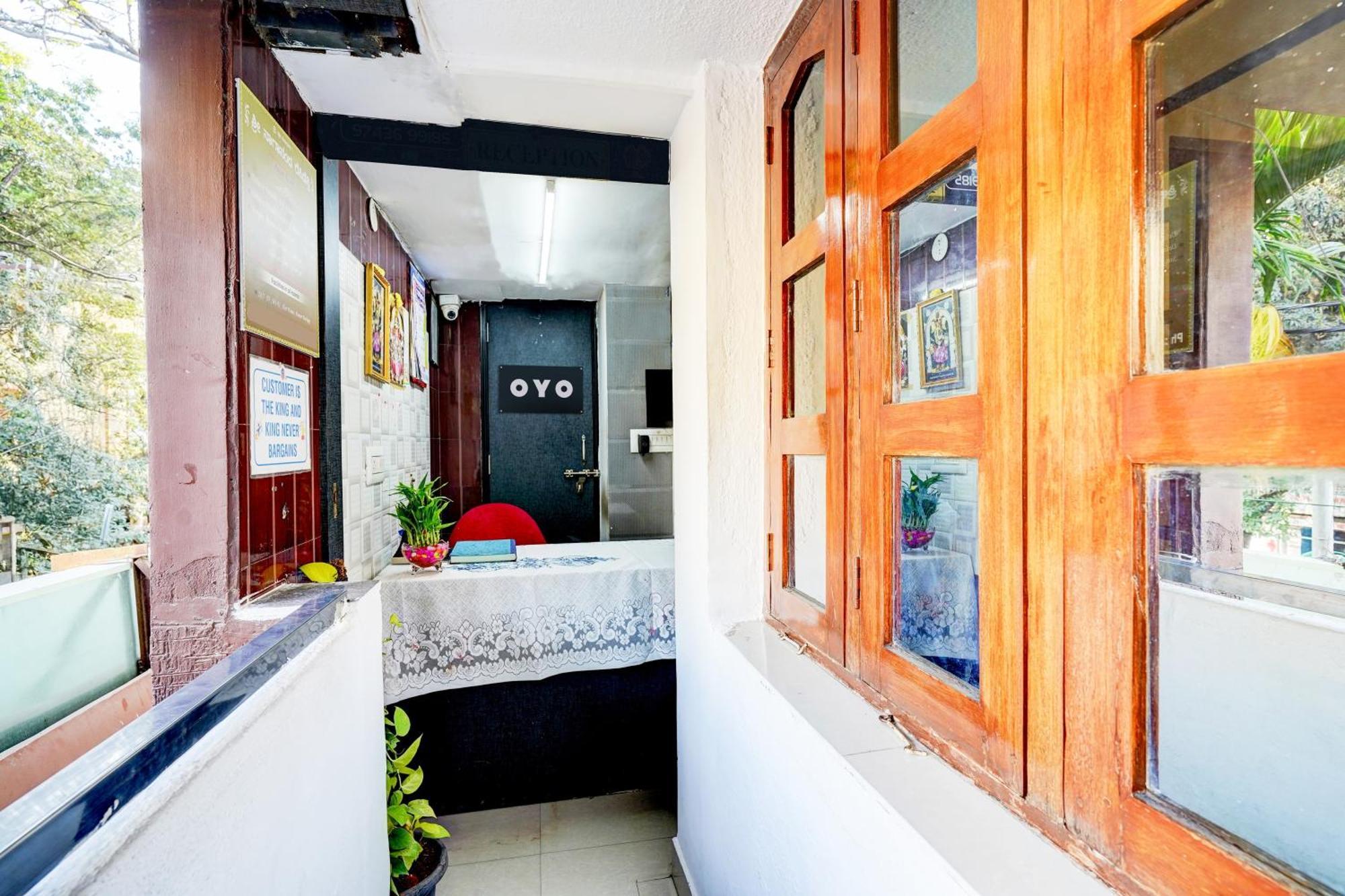 Nagananda Residency Hotell Bangalore Exteriör bild