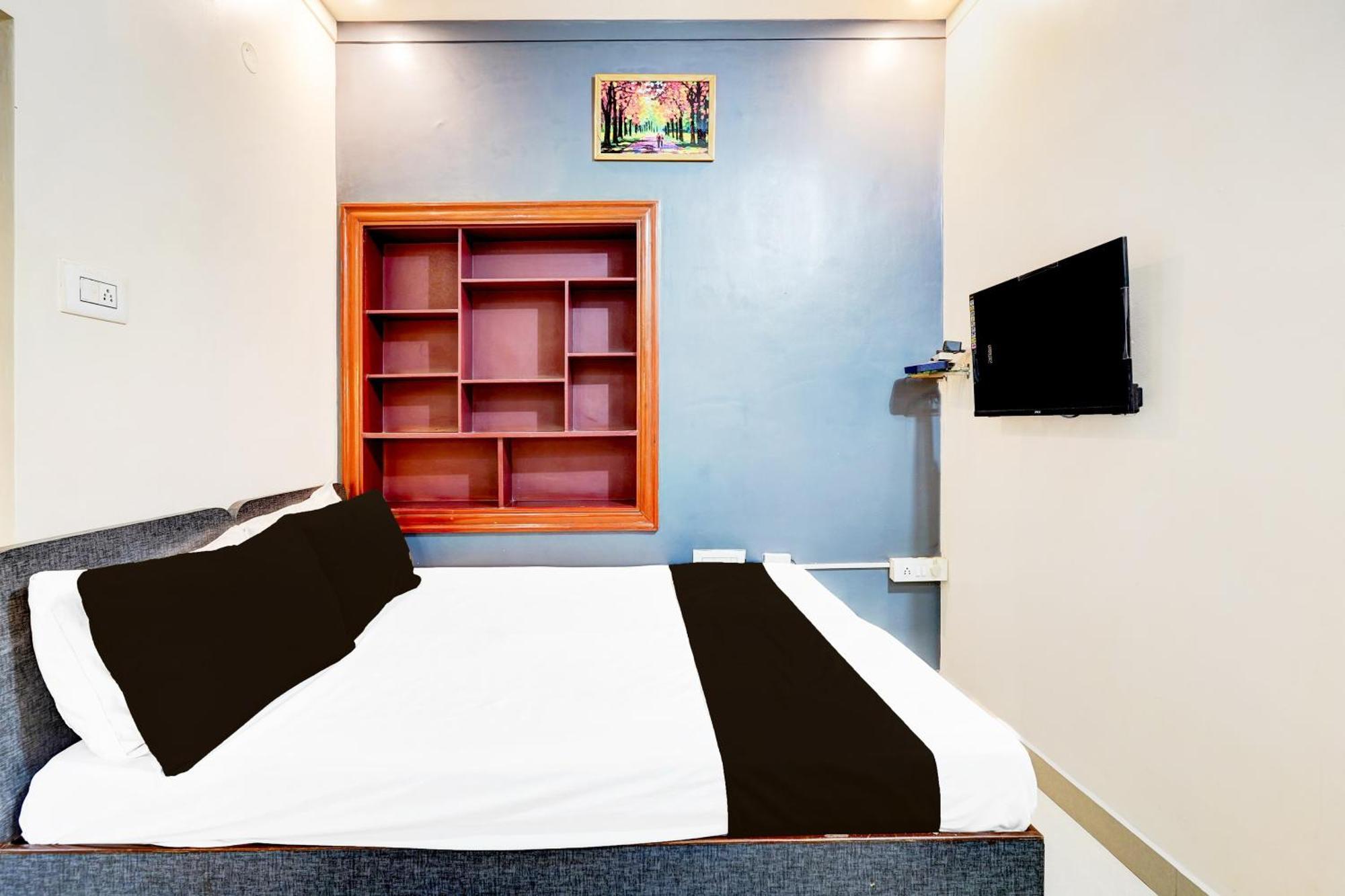 Nagananda Residency Hotell Bangalore Exteriör bild